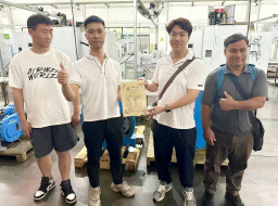熱烈歡迎海外代理商前來JXHIN巨欣參觀考察軟管泵，給予技術(shù)支持
